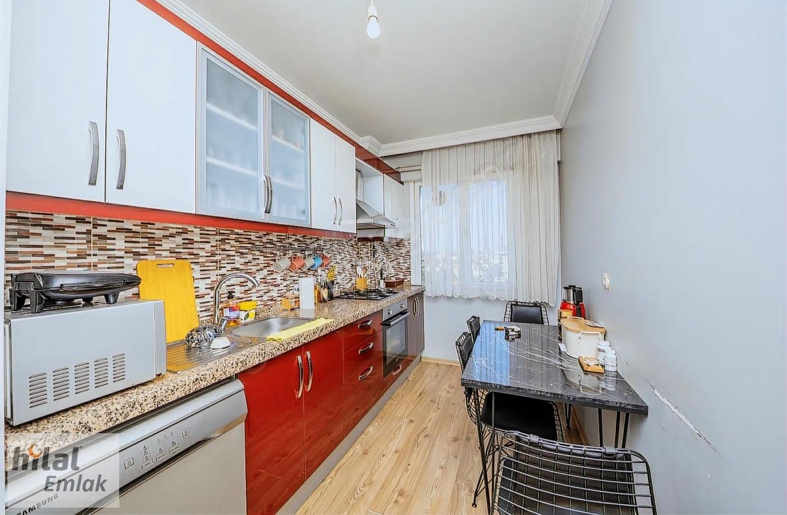 Esenevlerde 2+1 12.katlı Bina 5.katı Manzaralı Daire 6650.000 Tl - Görsel 19