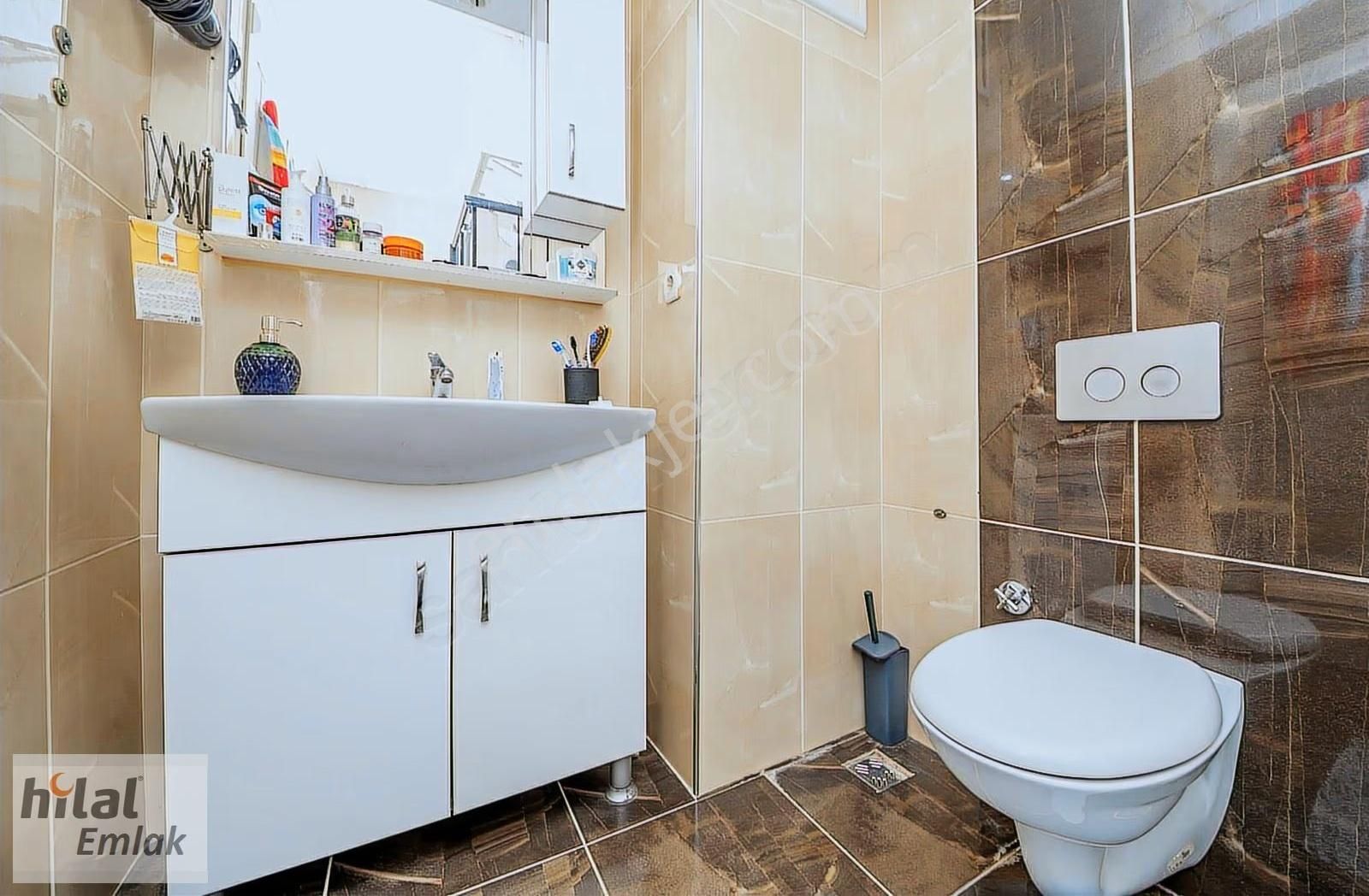 Esenevlerde 2+1 12.katlı Bina 5.katı Manzaralı Daire 6650.000 Tl - Görsel 18