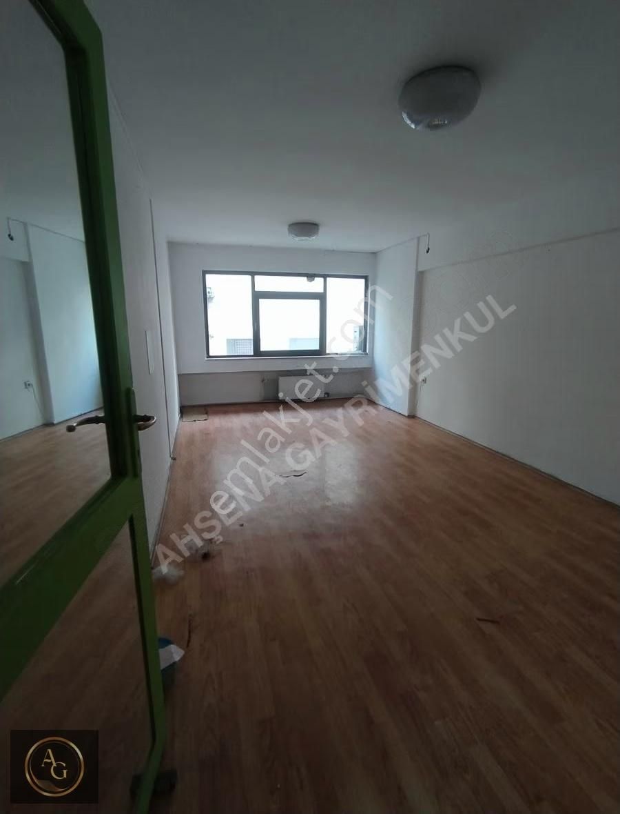 Ahşena Gayrimenkul'den Bursa Merkezde 2+1 Kiralık Büro&ofis - Görsel 25