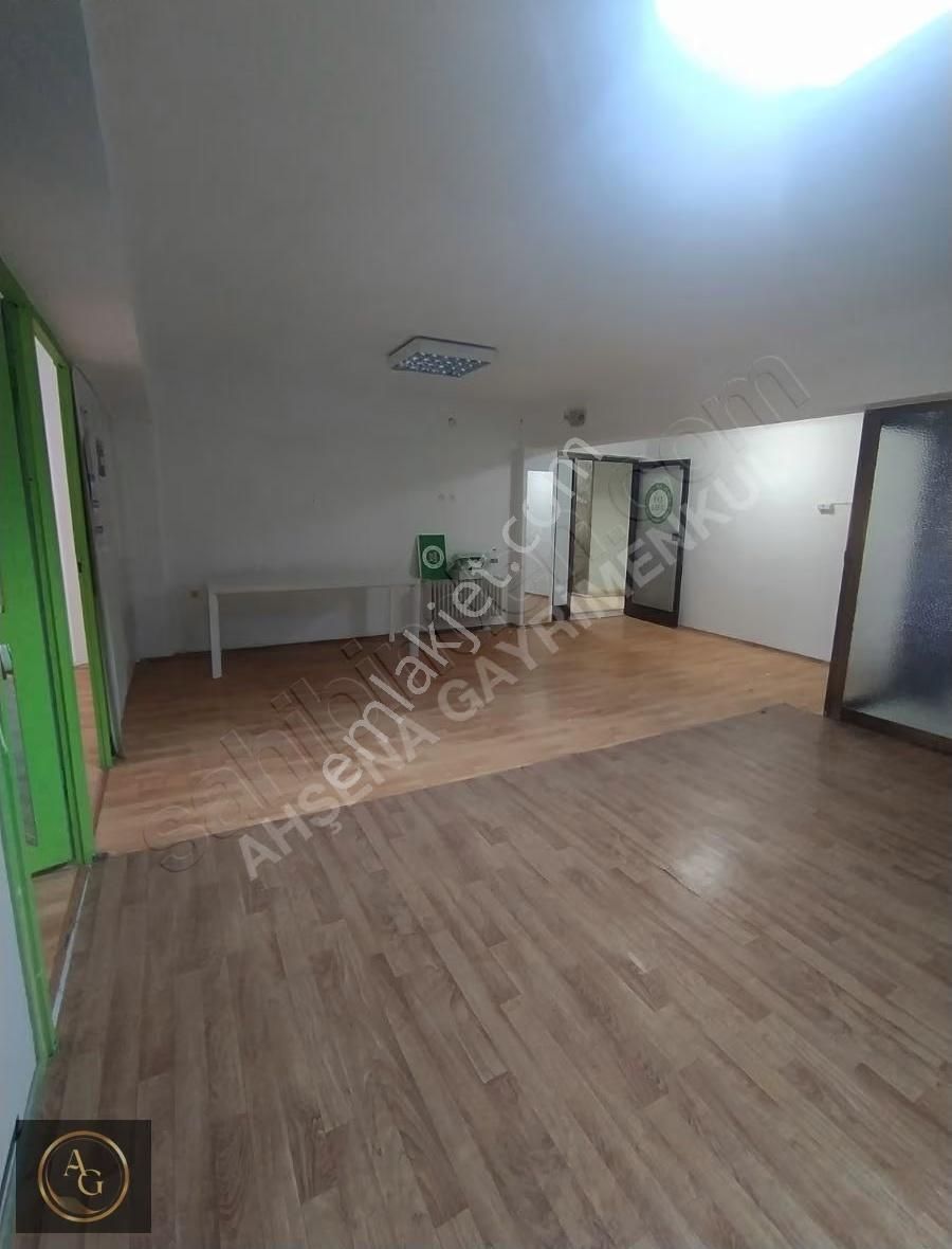 Ahşena Gayrimenkul'den Bursa Merkezde 2+1 Kiralık Büro&ofis - Görsel 11