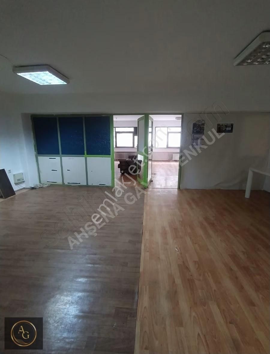 Ahşena Gayrimenkul'den Bursa Merkezde 2+1 Kiralık Büro&ofis - Görsel 22