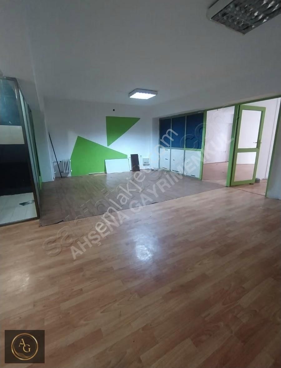 Ahşena Gayrimenkul'den Bursa Merkezde 2+1 Kiralık Büro&ofis - Görsel 17