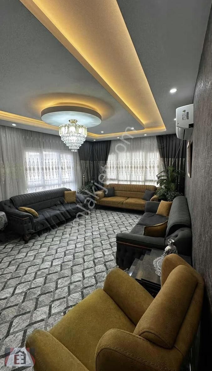 Bey Mahallesi'nde Vintage Bir Semt Lüks Bir Daire - Görsel 6