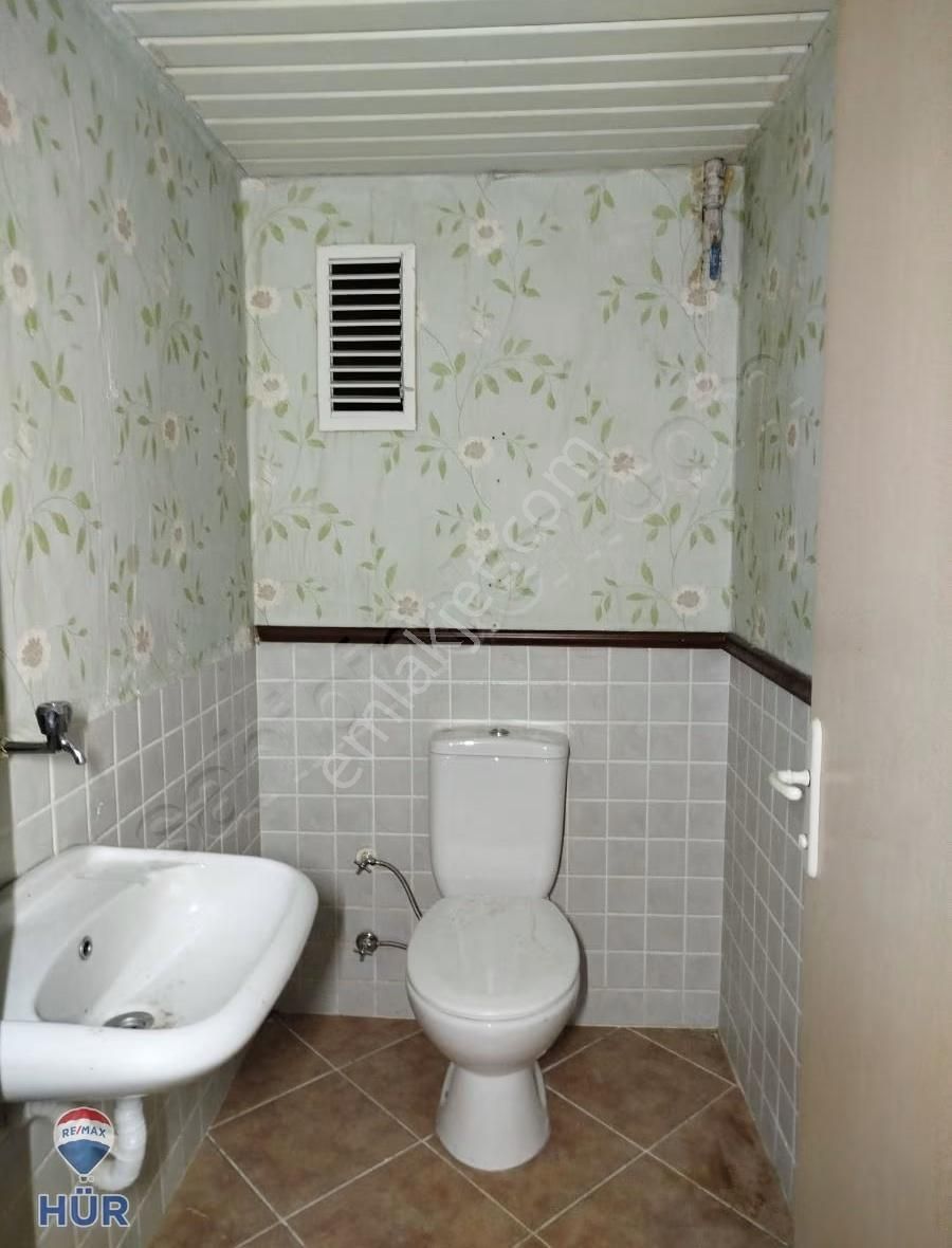 Remax Hür Yeşim Kara'dan Camili 2 Mahallesinde Kiralık Daire - Görsel 14