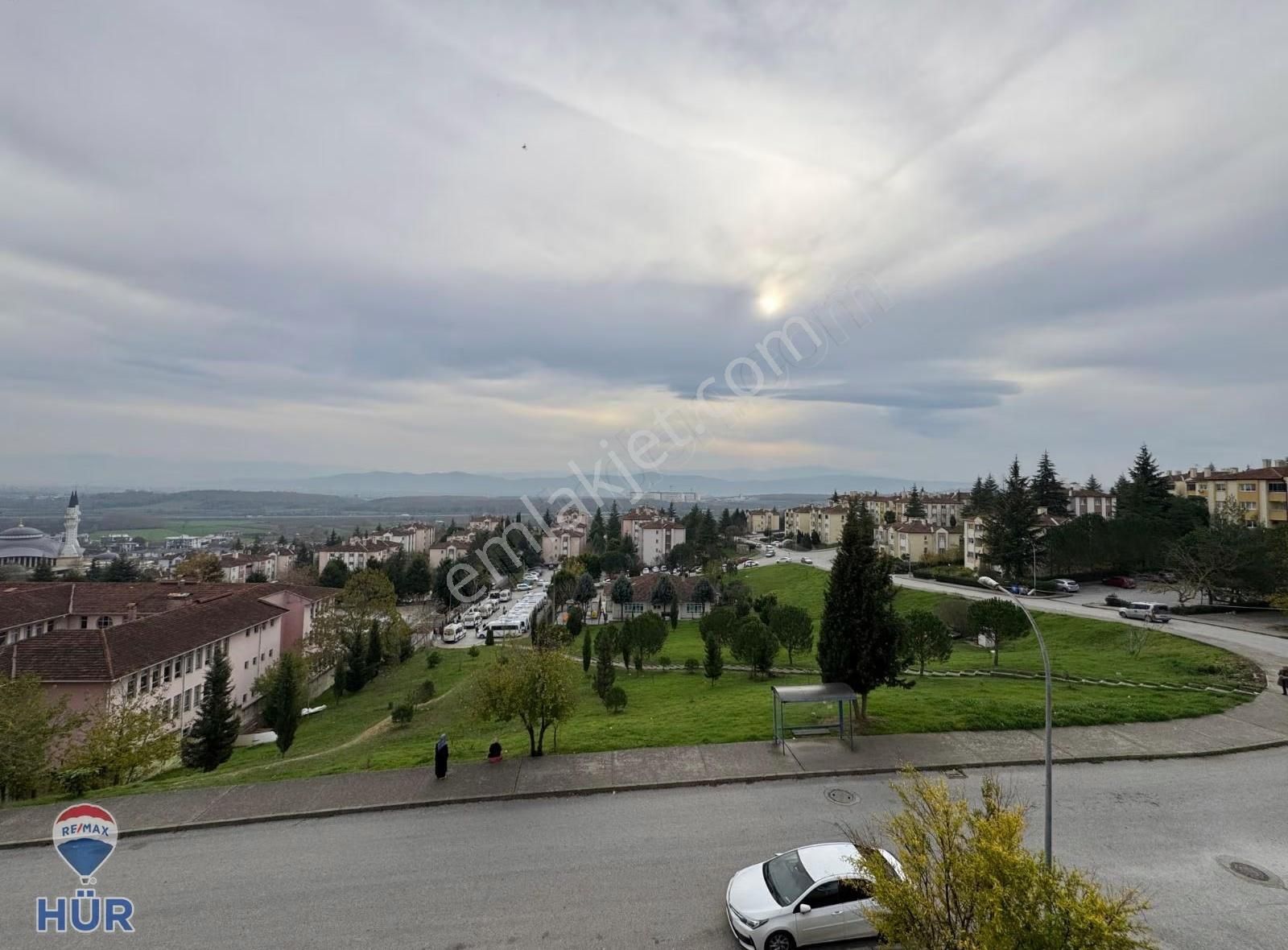 Remax Hür Yeşim Kara'dan Camili 2 Mahallesinde Kiralık Daire - Görsel 6