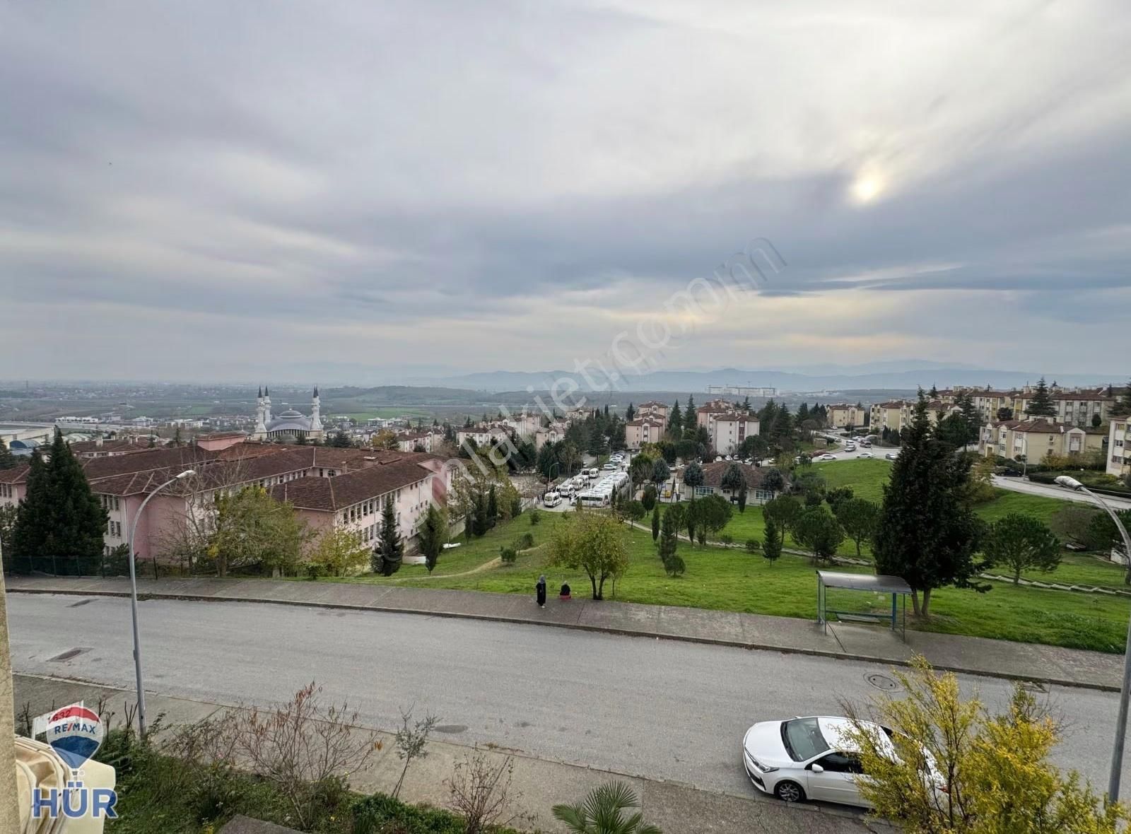 Remax Hür Yeşim Kara'dan Camili 2 Mahallesinde Kiralık Daire - Görsel 19