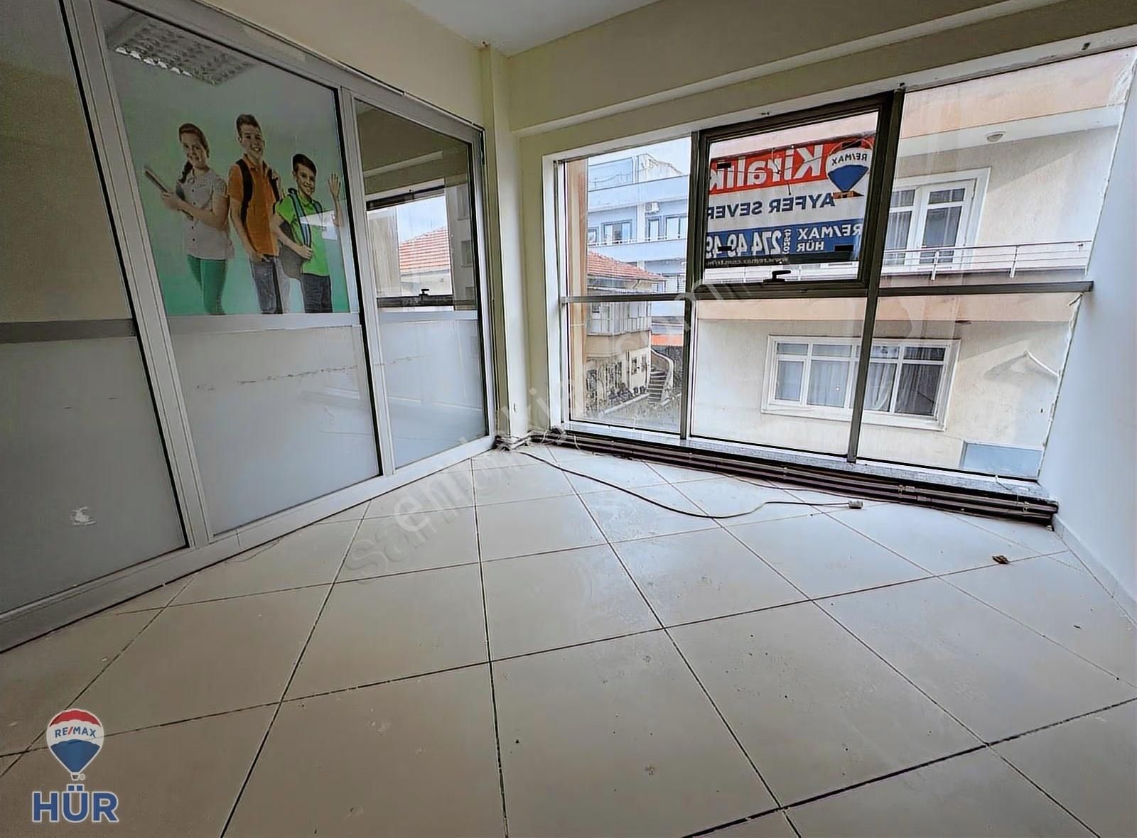 Remax Ayfer Sever'den Kiralık 450 M2 Dershane , Klinik , İş Merk - Görsel 14