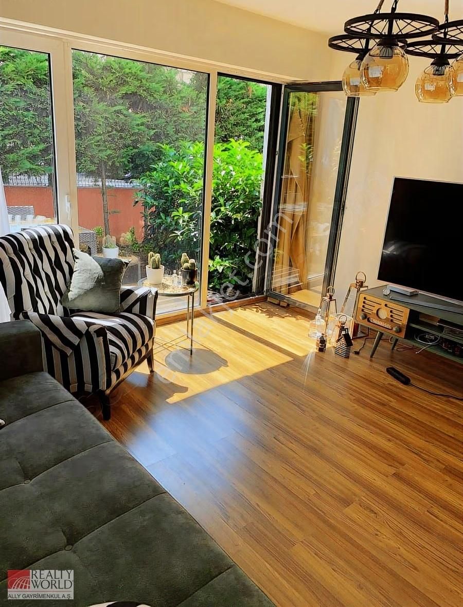 Metroya 50 Metre Mesafede 1+1 Bahçeli Eşyalı Kiralık Daire - Görsel 14