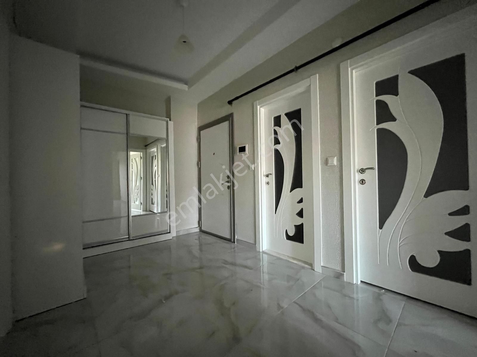 Yarenler Mahallesinde 3+1 Kiralık Daire - Görsel 24