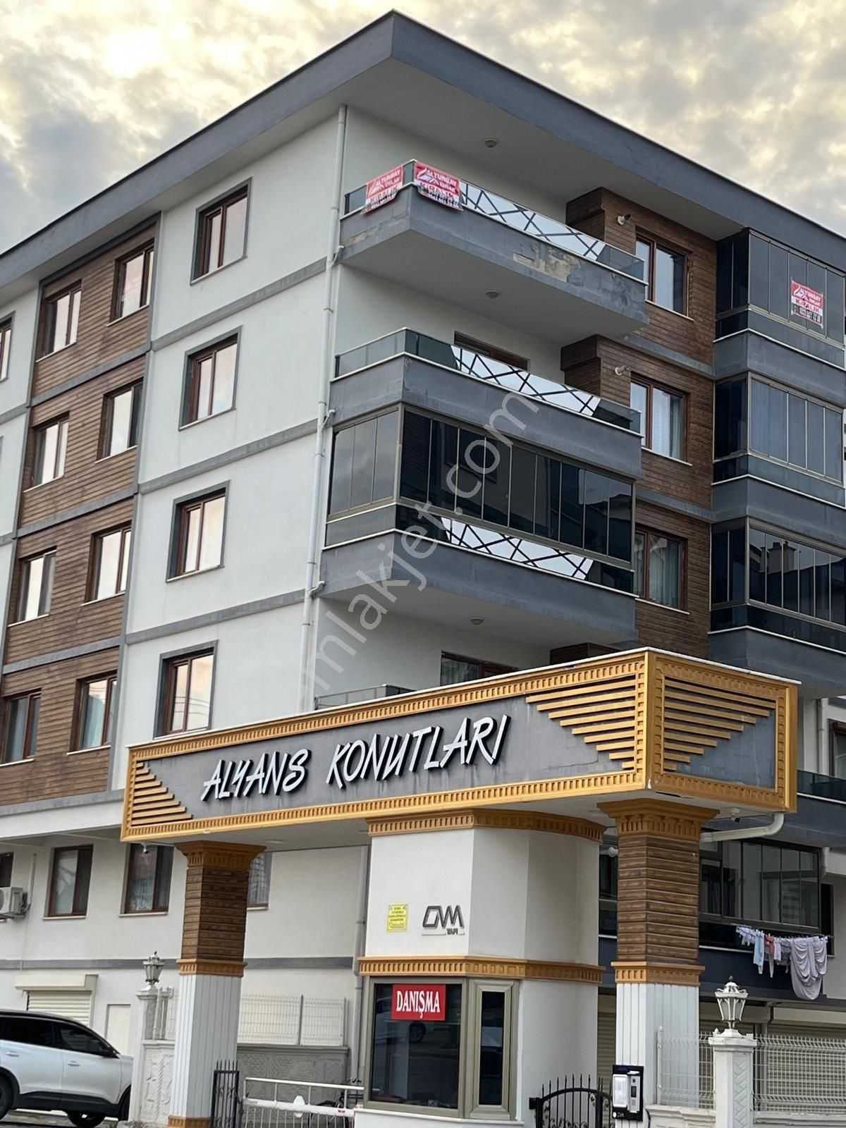 Yarenler Mahallesinde 3+1 Kiralık Daire