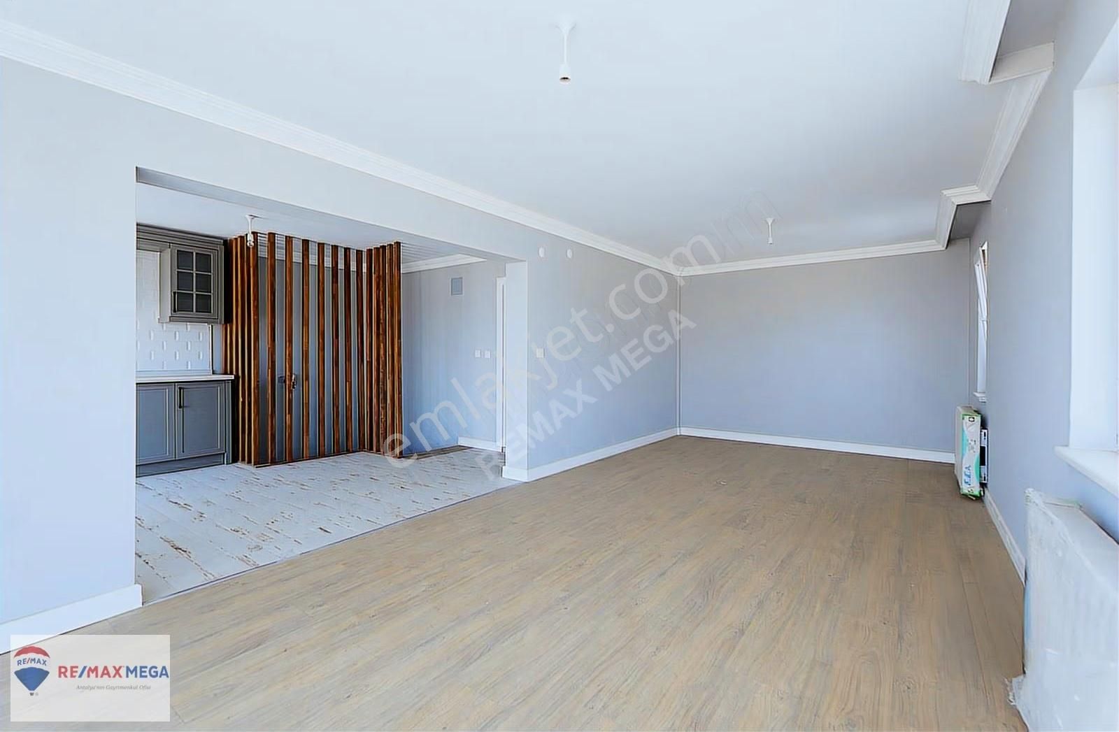 Altıntaş'ta Site İçerisinde Kiralık Lüks 4+1 Daire - Görsel 22