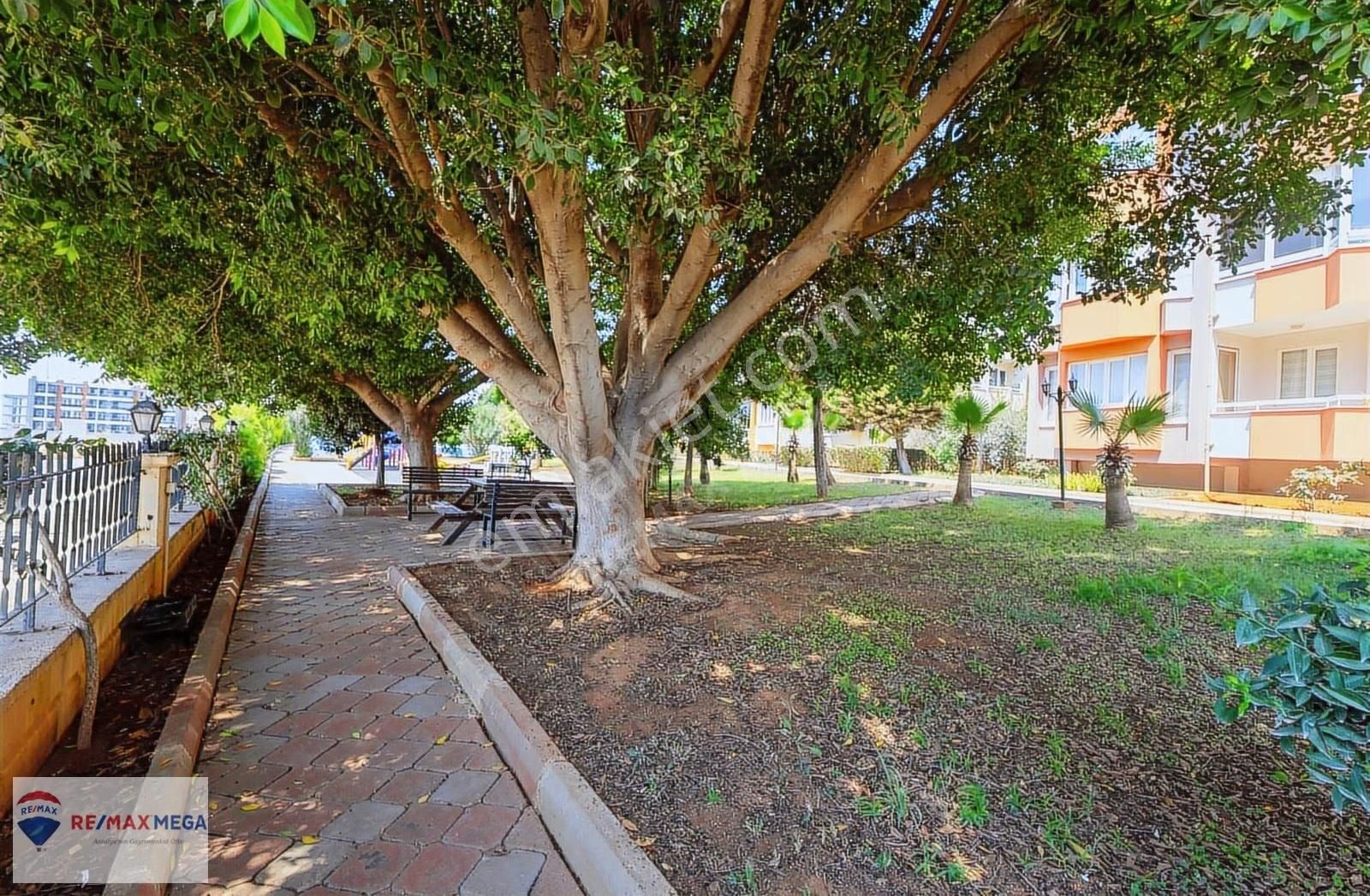 Altıntaş'ta Site İçerisinde Kiralık Lüks 4+1 Daire - Görsel 12