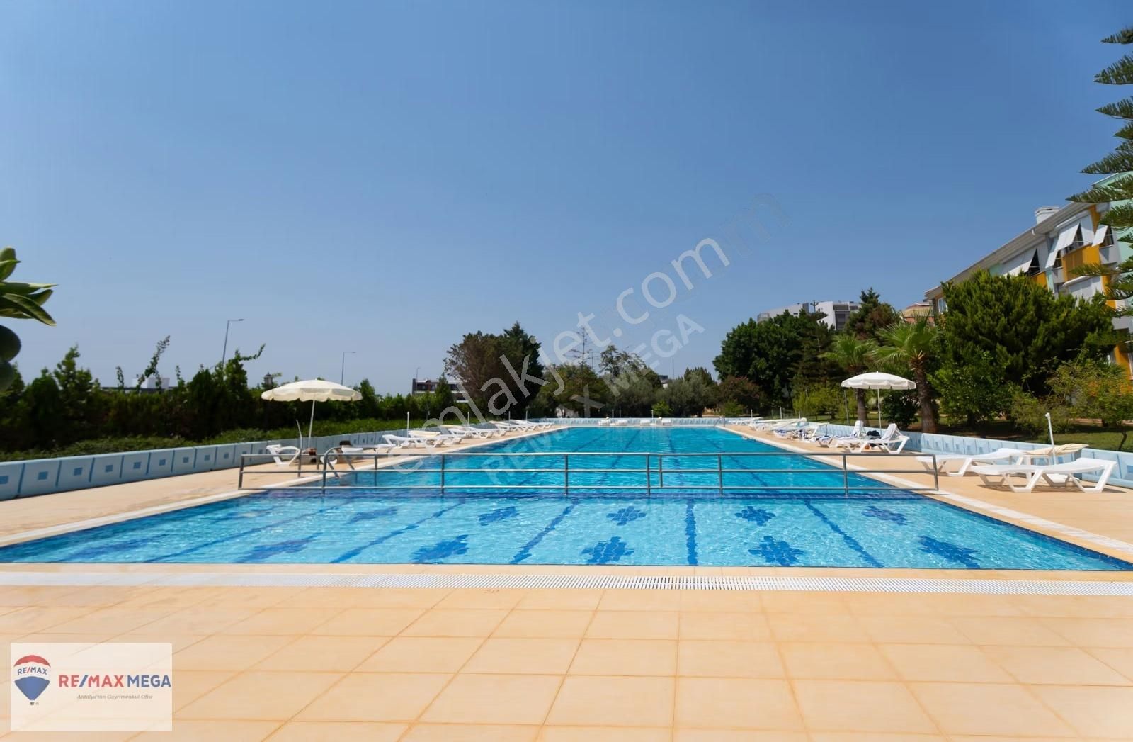 Altıntaş'ta Site İçerisinde Kiralık Lüks 4+1 Daire