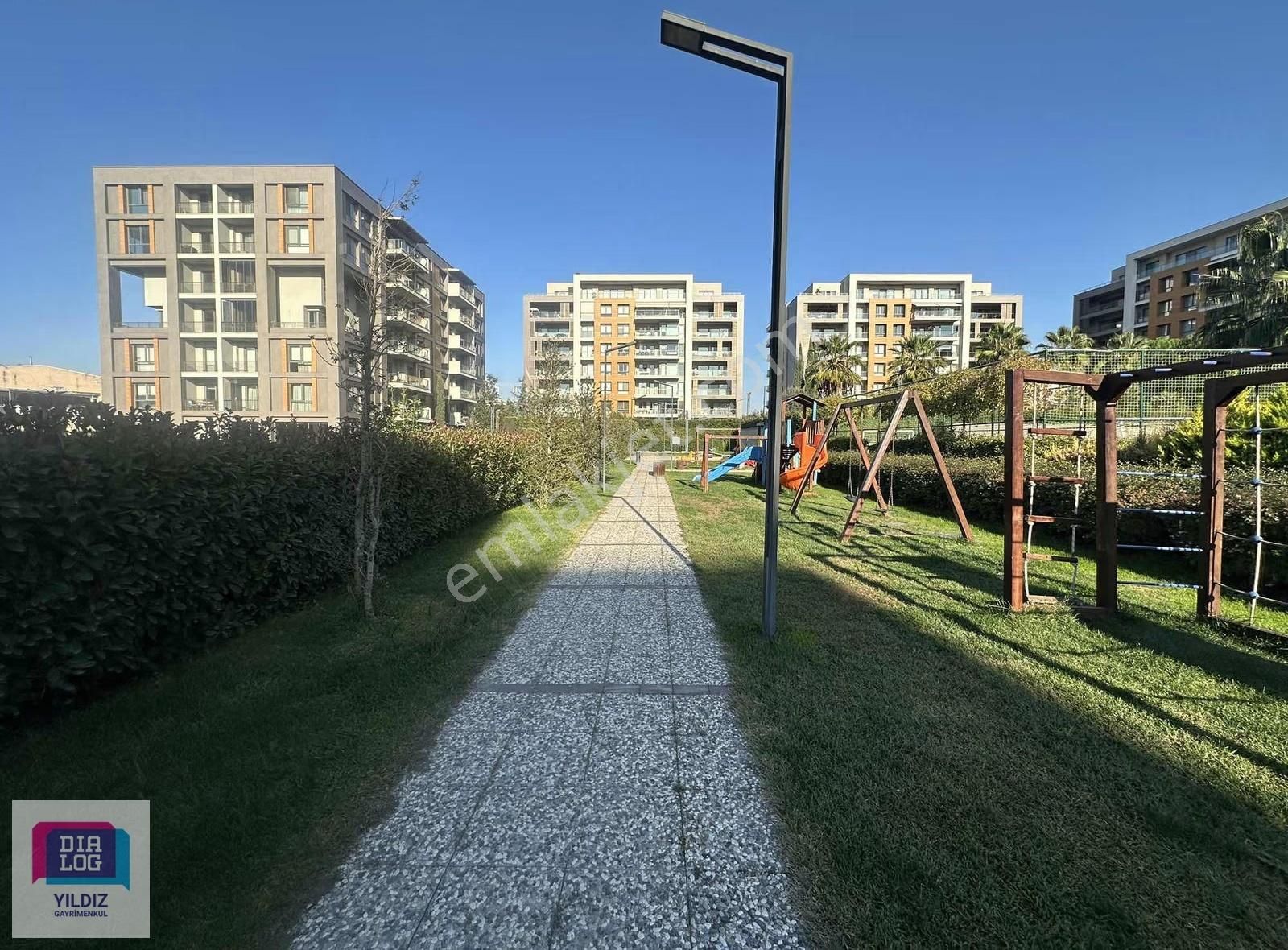 Balat Turkuaz Plus Sitesi Satılık 4+1 Ara Kat Dubleks Daire - Görsel 11