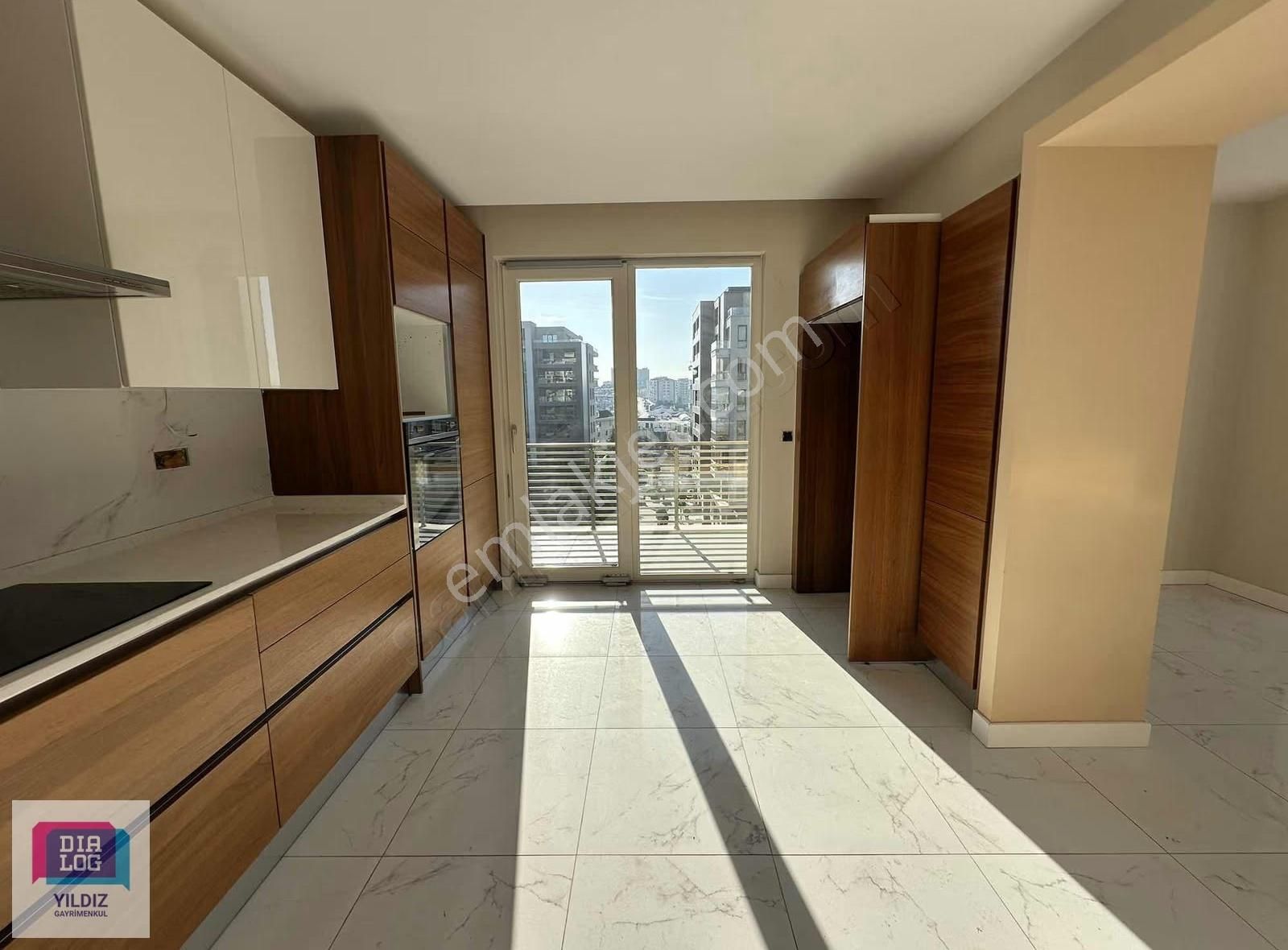 Balat Turkuaz Plus Sitesi Satılık 4+1 Ara Kat Dubleks Daire - Görsel 15