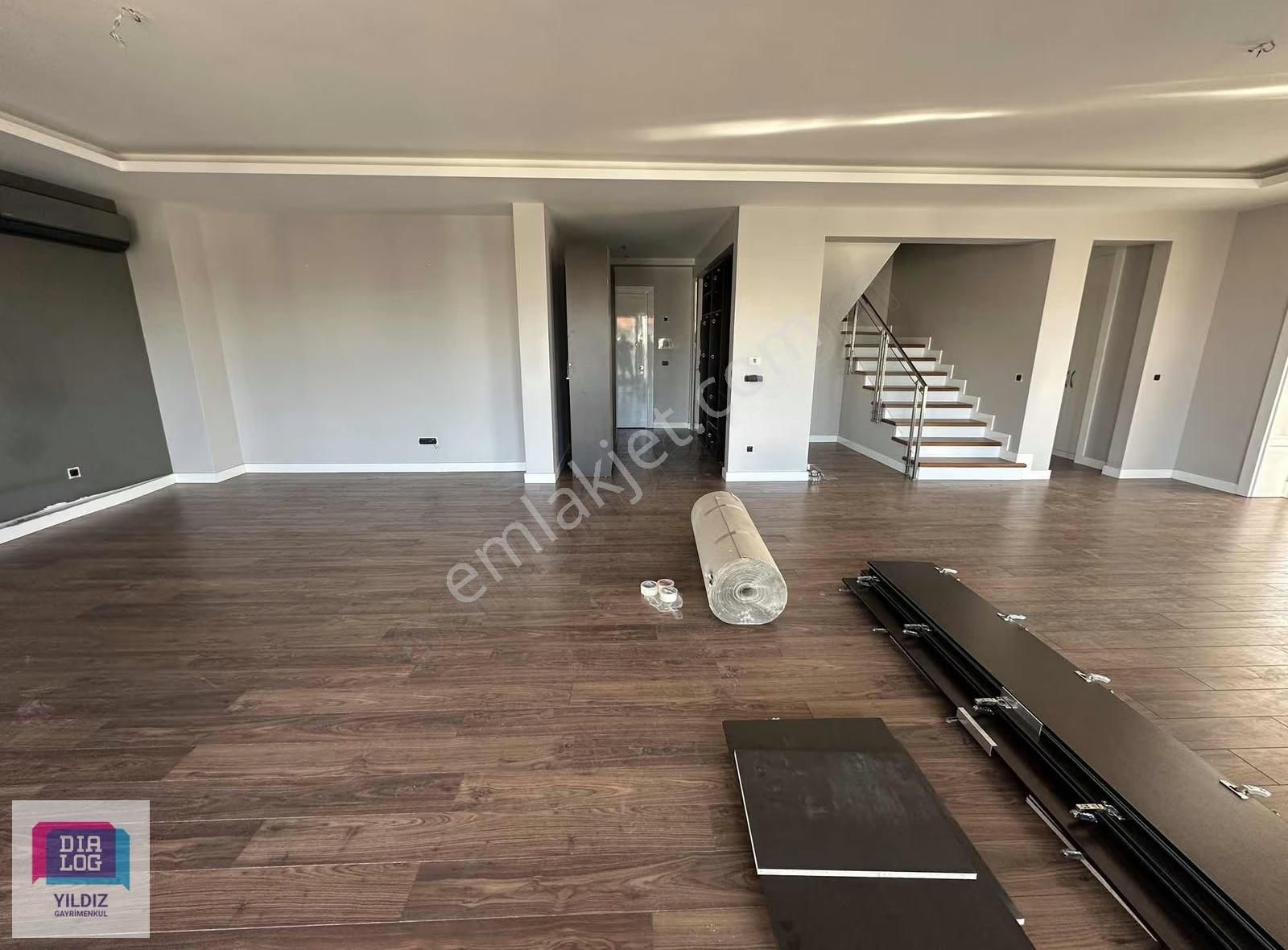 Balat Turkuaz Plus Sitesi Satılık 4+1 Ara Kat Dubleks Daire - Görsel 24