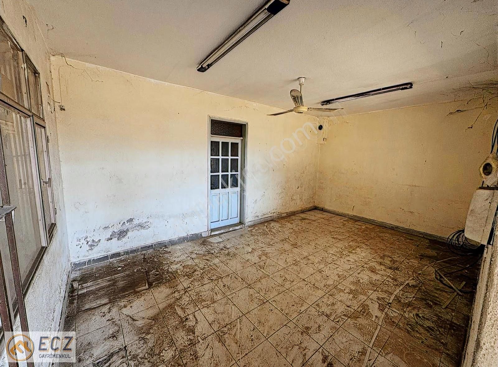 Ecz Gayrimenkul Den Yola Sıfır Kiralık 1000 M2 Dükkan - Görsel 18