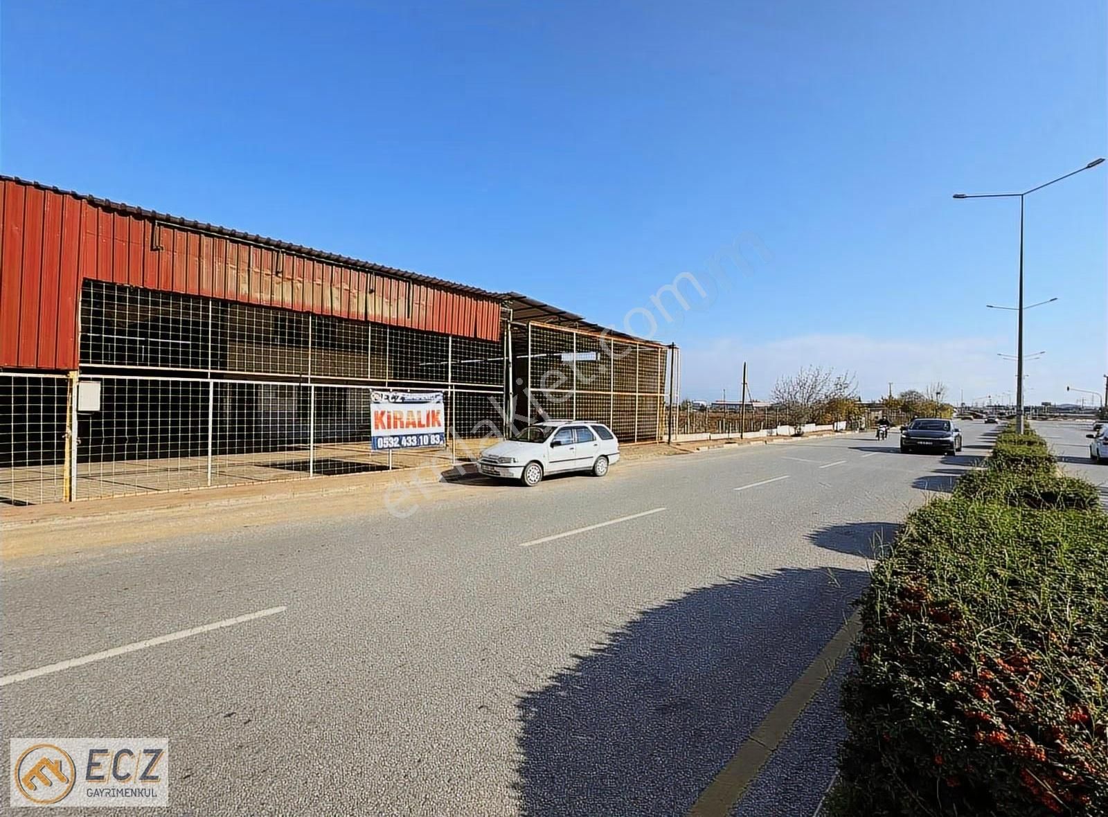 Ecz Gayrimenkul Den Yola Sıfır Kiralık 1000 M2 Dükkan