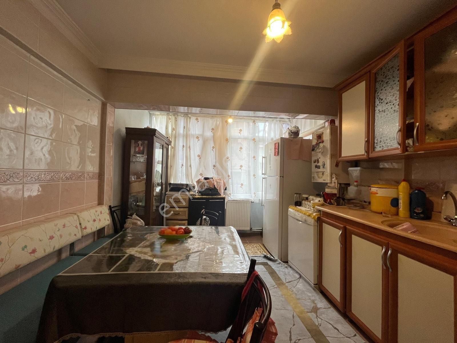 Roma’ Dan Burhaniye Mahallesi’ Nde Site İçi Satılık Daire - Görsel 6