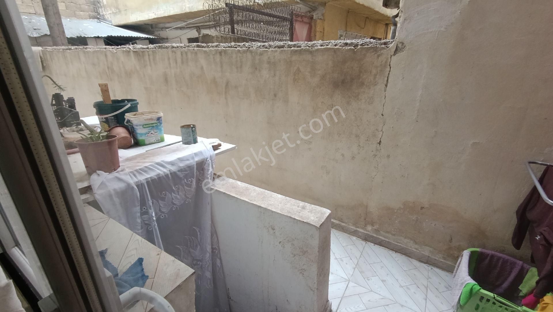 Konak Mh De 3+1 Giriş Kat Yıkım Karari Yok - Görsel 13