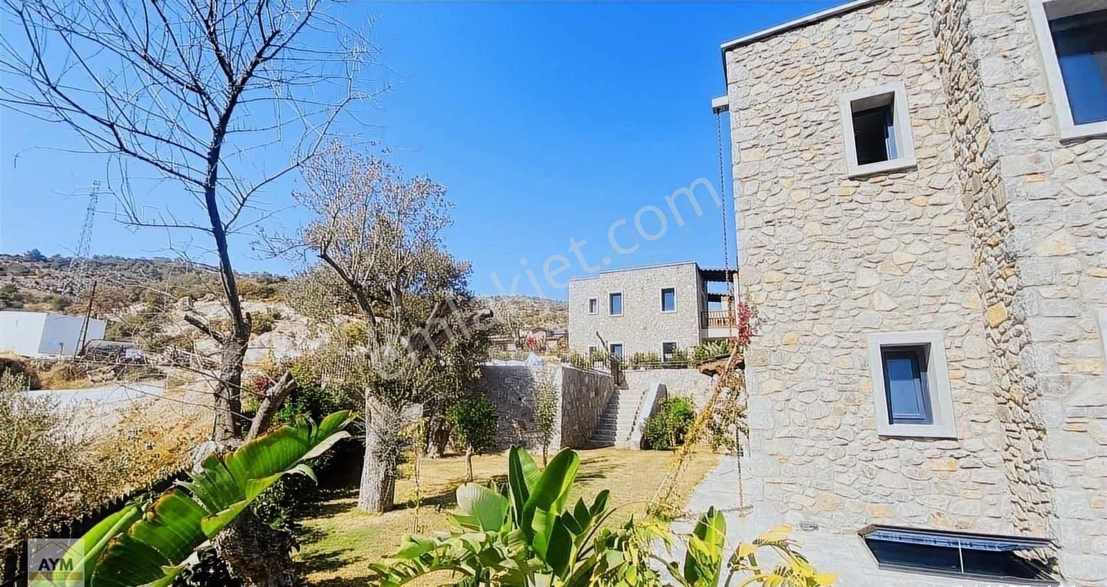 Bodrum Gölköy 800m2 Arsa Deniz Manzaralı Tam Müstakil Taş Villa - Görsel 15