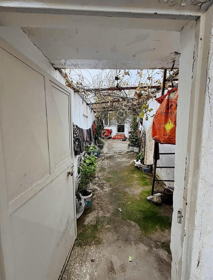 Bahçeli Müstakil Ev