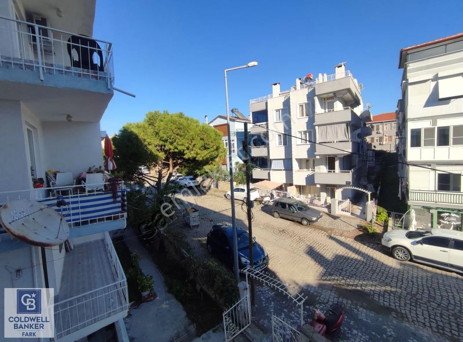 Ayvalık'ta Merkezi Konumda Full Eşyalı Satılık Sıfır 2+1 Daire - Görsel 20
