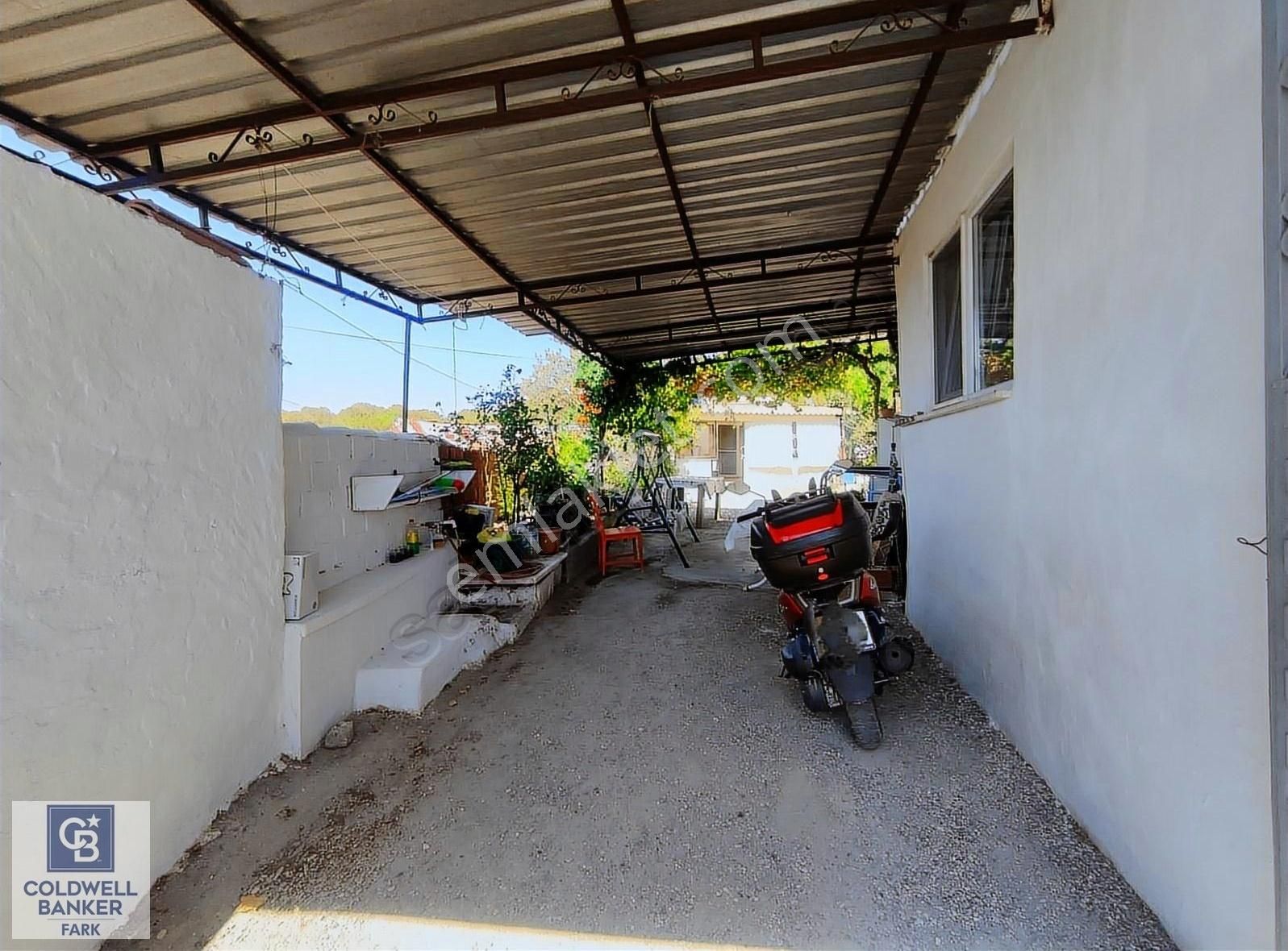 Ayvalık Türközü Mahallesi'nde Satılık Müstakil Ev. - Görsel 7