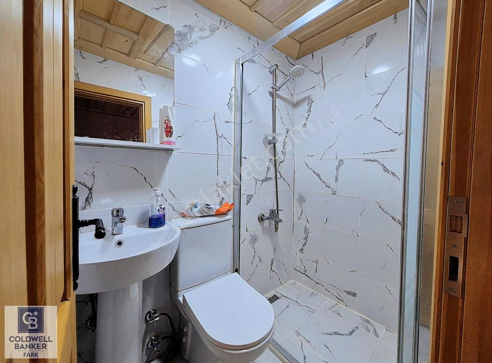 Ayvalık Merkez'de 3+1 Kiralık Rum Evi - Görsel 2