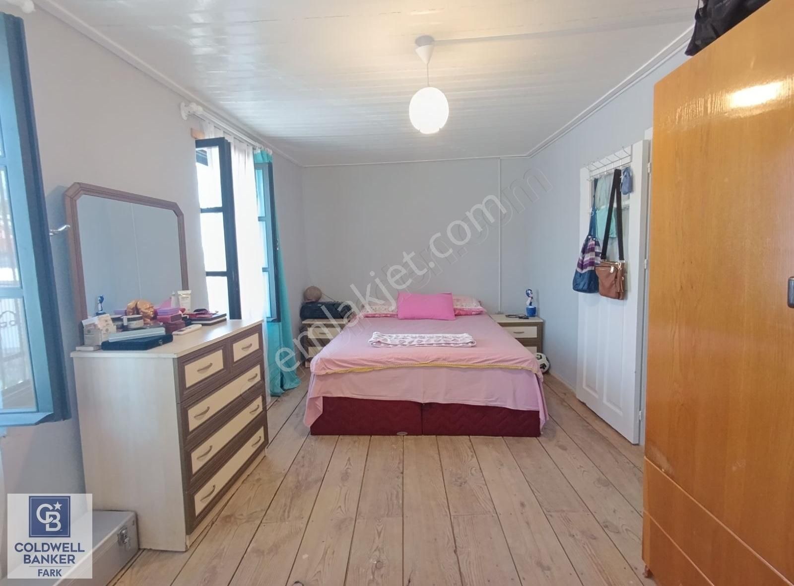 Merkezi Konum'da Satılık 2+1 Müstakil Rum Evi - Görsel 2