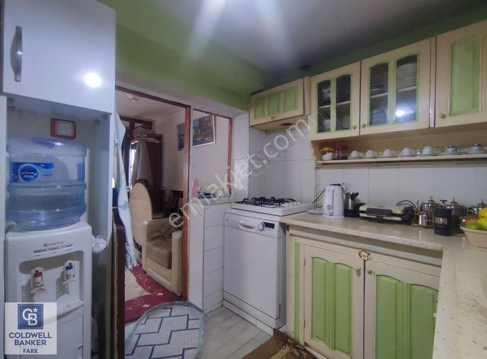 Ayvalık Merkez Çarşı İçinde Satılık Müstakil Ev.. - Görsel 4