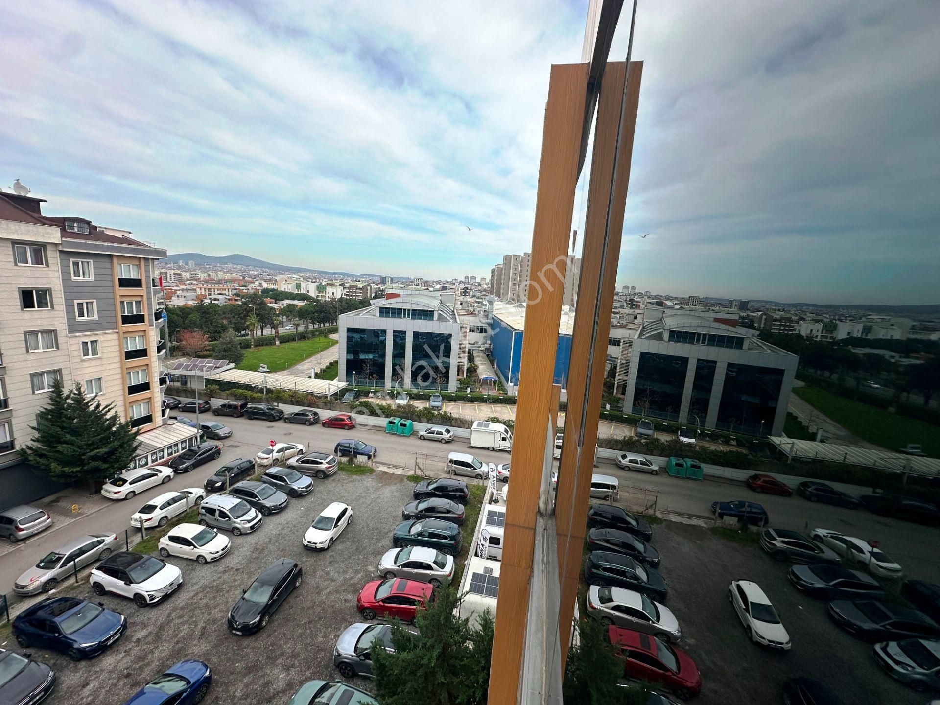 Sancaktepe Ticaret Merkezi 5.kat 20000 Kiracılı Satılık 1+1 Ofis - Görsel 19