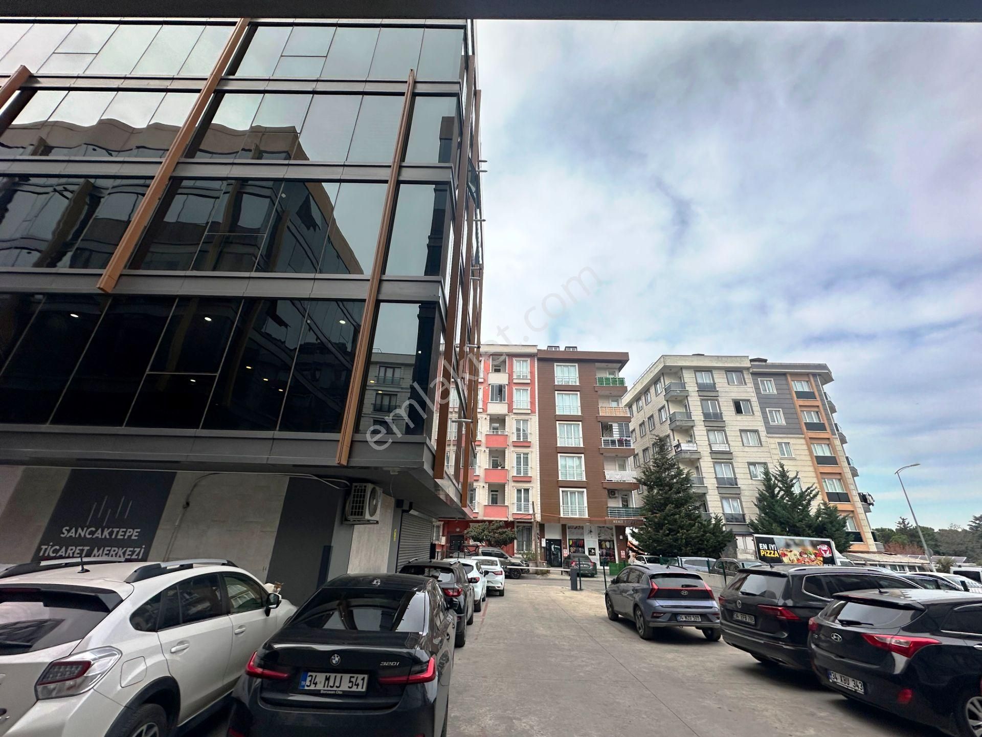 Sancaktepe Ticaret Merkezi 5.kat 20000 Kiracılı Satılık 1+1 Ofis - Görsel 31