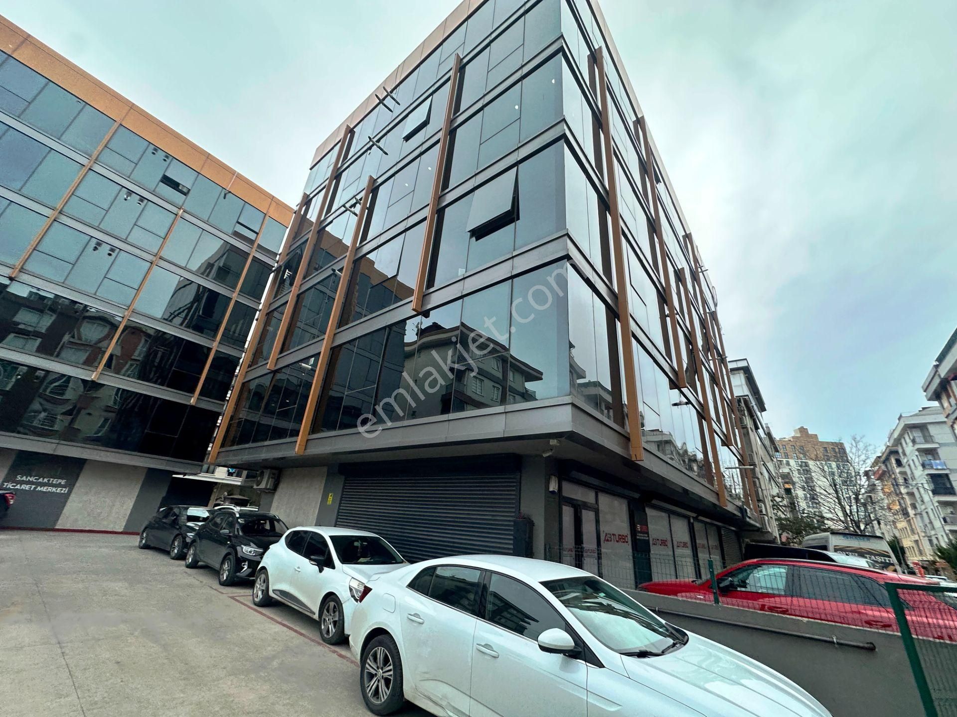 Sancaktepe Ticaret Merkezi 5.kat 20000 Kiracılı Satılık 1+1 Ofis - Görsel 32