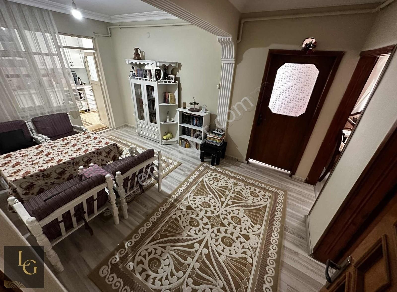 Yıldırım Yiğitler'de 4 Katlı Müstakil - Görsel 23