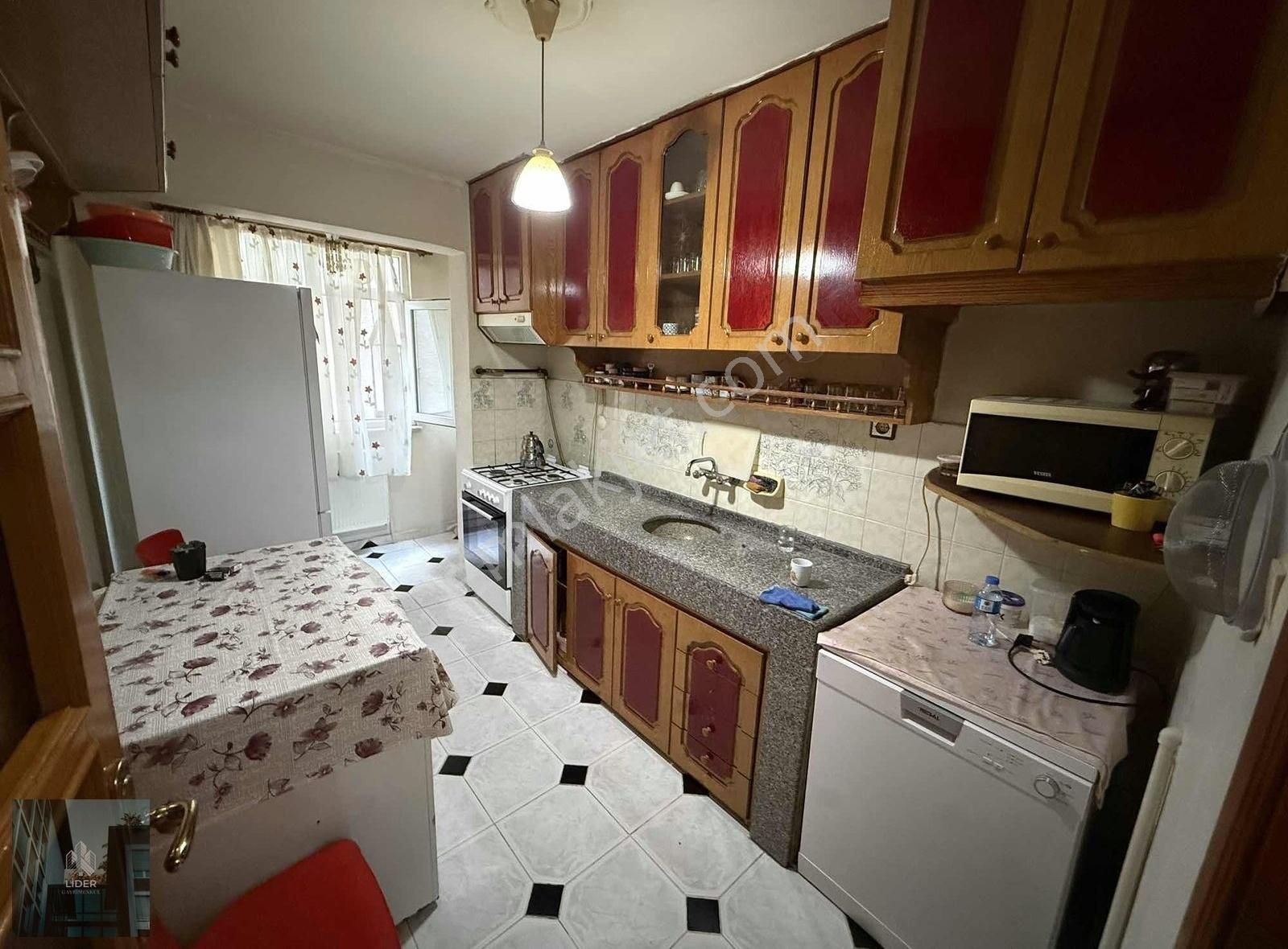 Acil Satılık 2 Katlı Müstakil Ev - Görsel 25