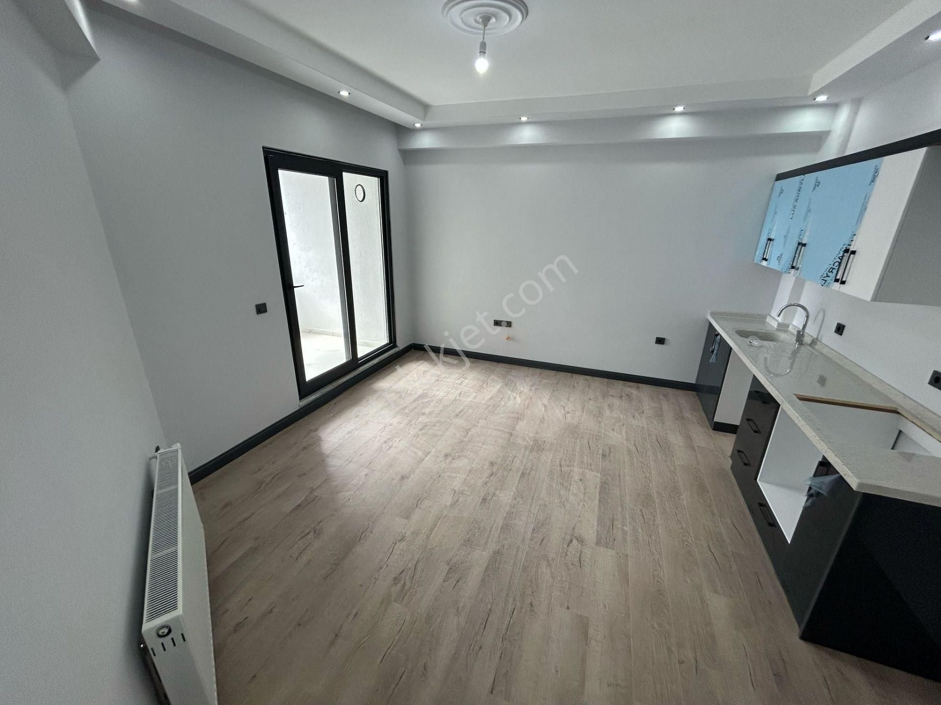 Yükselden Kadıköyde Müstakil Tadında Satılık 2+1 Sıfır Daire - Görsel 13