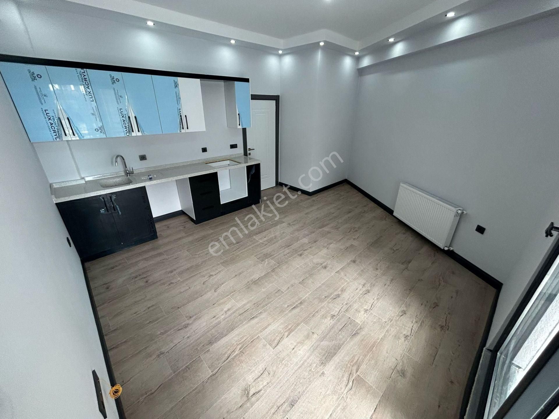 Yükselden Kadıköyde Müstakil Tadında Satılık 2+1 Sıfır Daire - Görsel 12