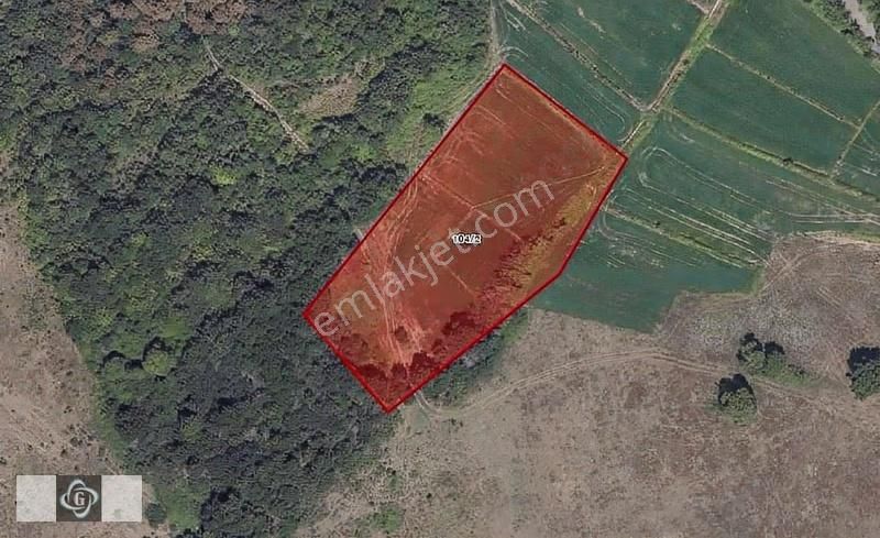 Çiftlikköyde 980 M² Yatırımlık Arsa