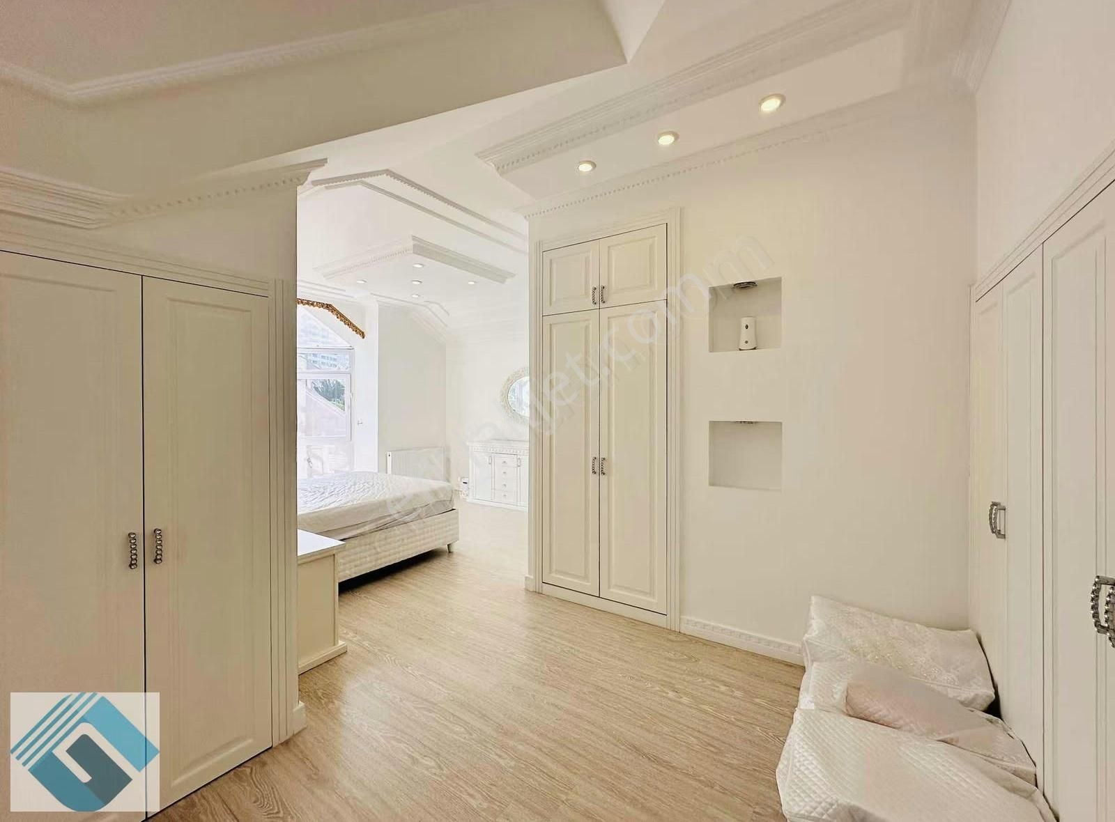 Bahçeşehir 2.kısım Ultra Lux Özel Tasarım 7+1 Kiralık Villa - Görsel 34