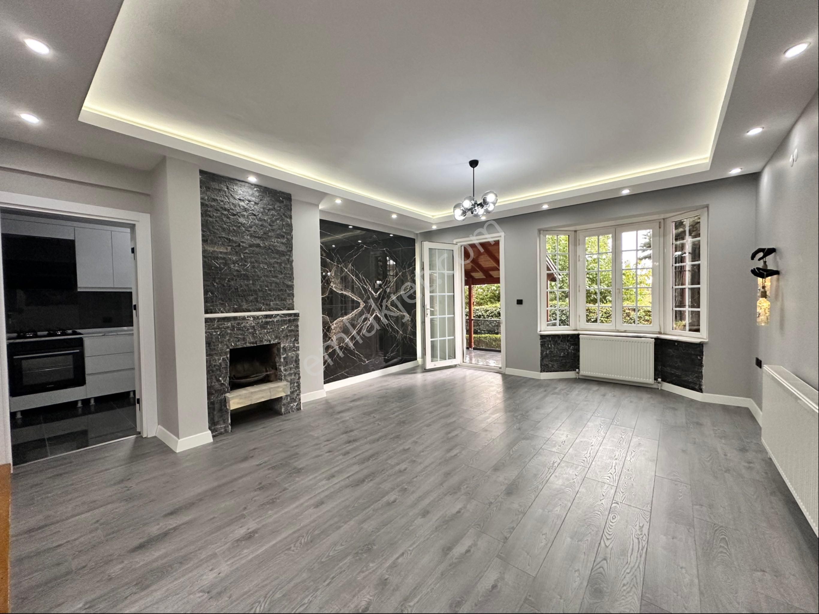 Büyükçekmece Güzelce De Deniz Manzaralı Sıfırlanmış Lüks Villa - Görsel 6