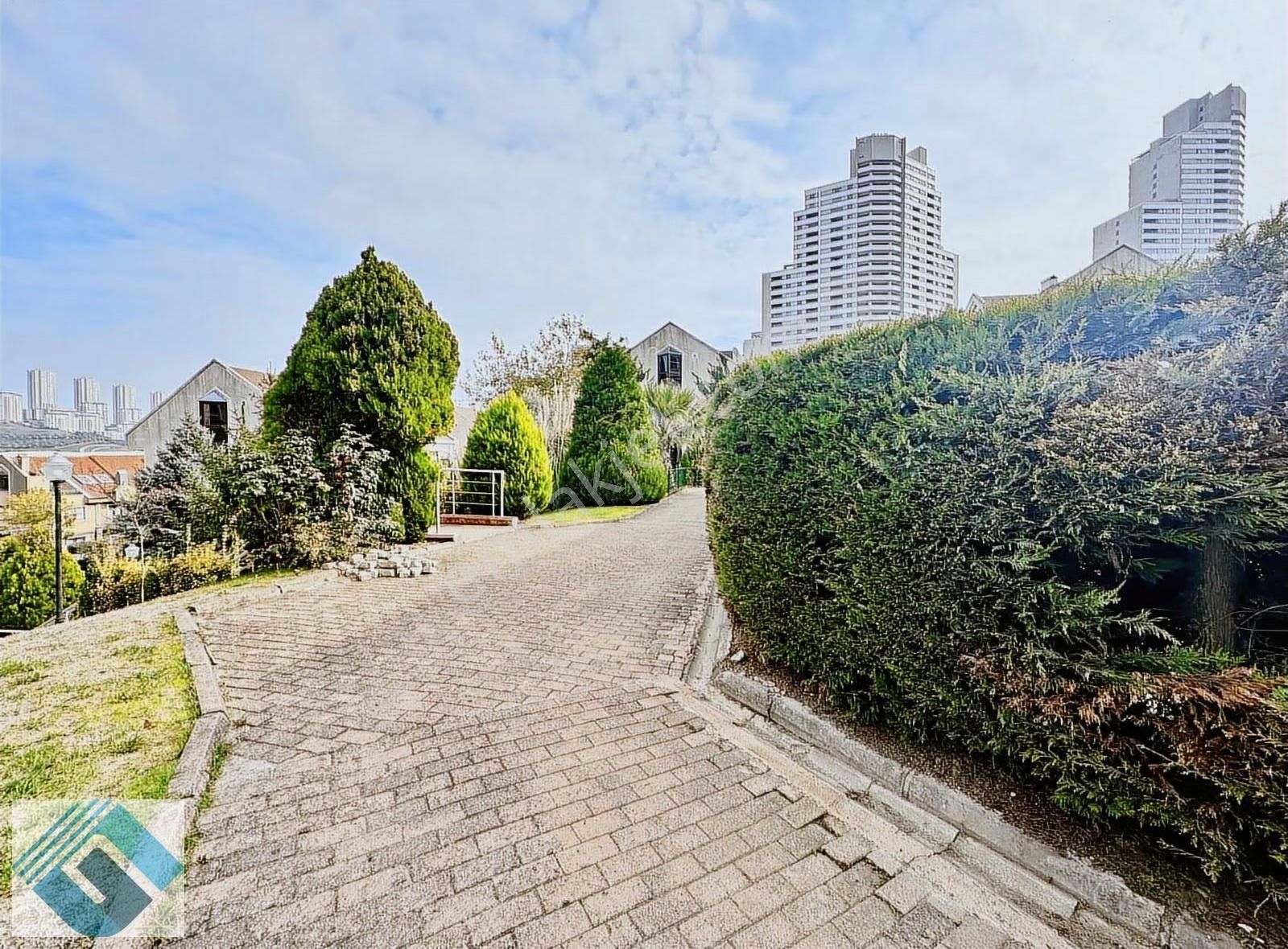 Bahçeşehir 2.kısım Havuzlu Site Ultra Lux Özel Tasarım 7+1 - Görsel 20