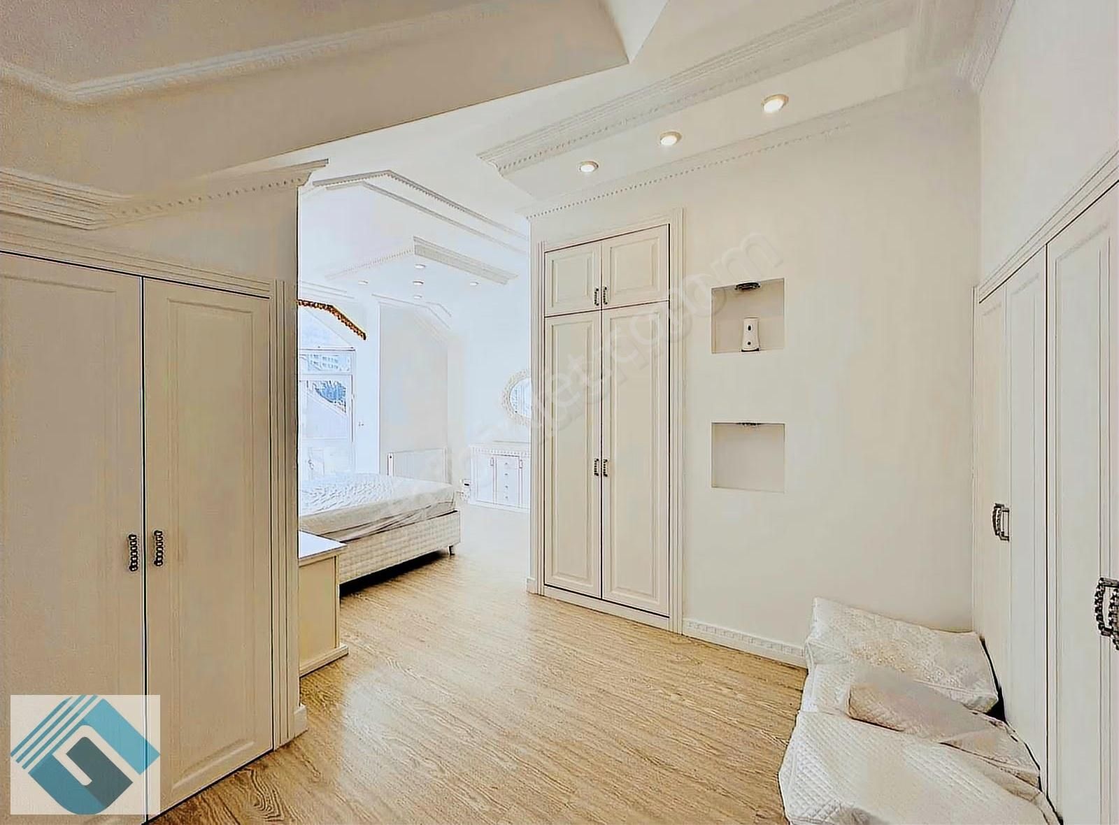 Bahçeşehir 2.kısım Havuzlu Site Ultra Lux Özel Tasarım 7+1 - Görsel 26