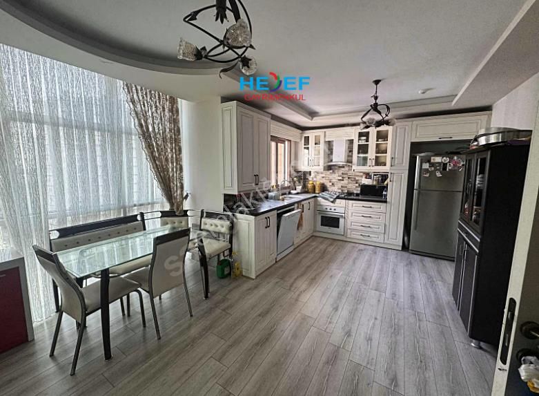 Hedef'ten Akdeniz Mah'de Site İçi Kombili Havuzlu 4+1 Daire - Görsel 3