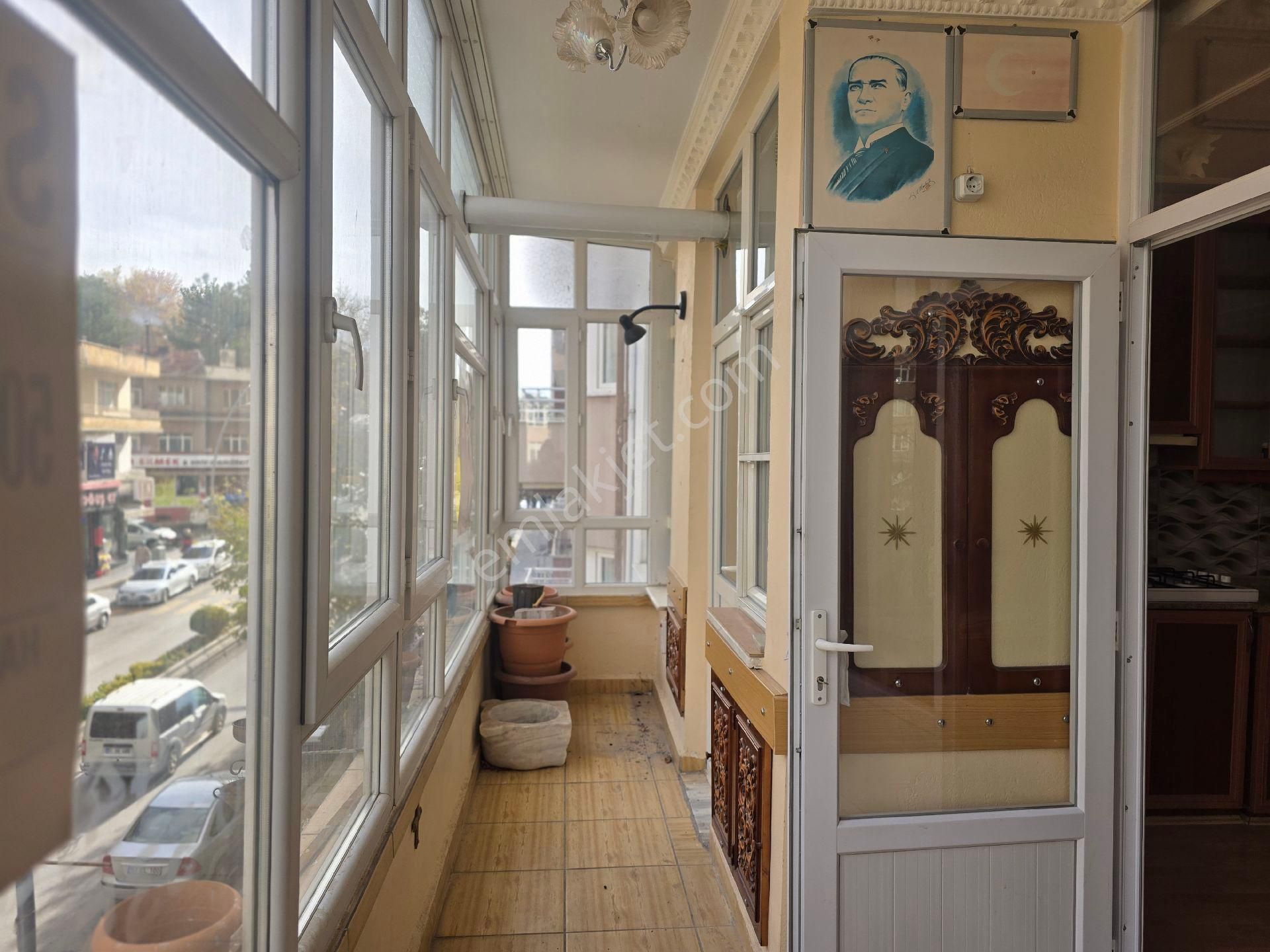 Niğe Bor İstasyon Caddesinde Satılık 3+1 Dire(iş Yeri) - Görsel 2