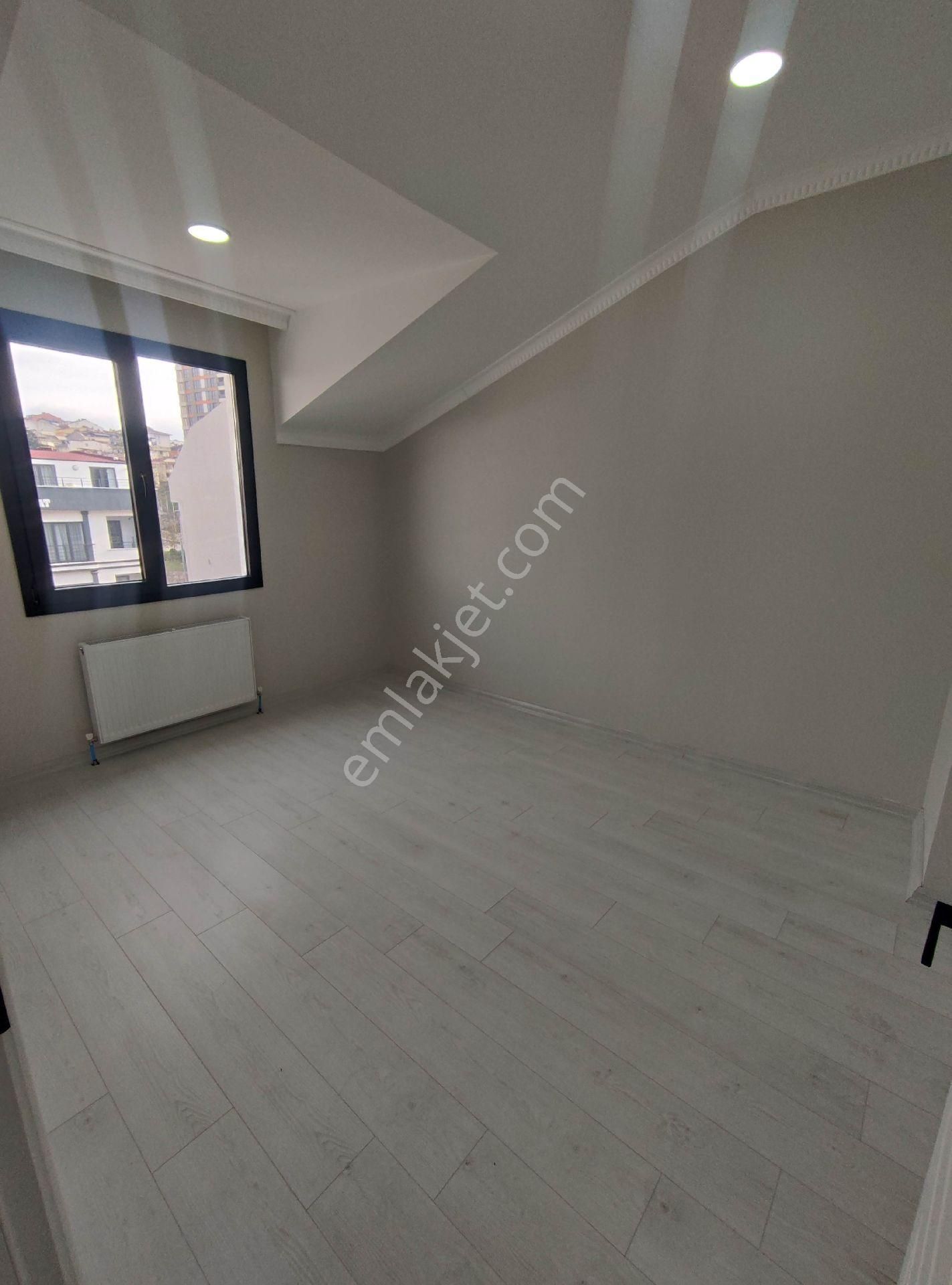 Mehmet Akif'te Metroya Yürüme Balkonlu Ferah Sıfır 4+2 Dubleks Daire - Görsel 2