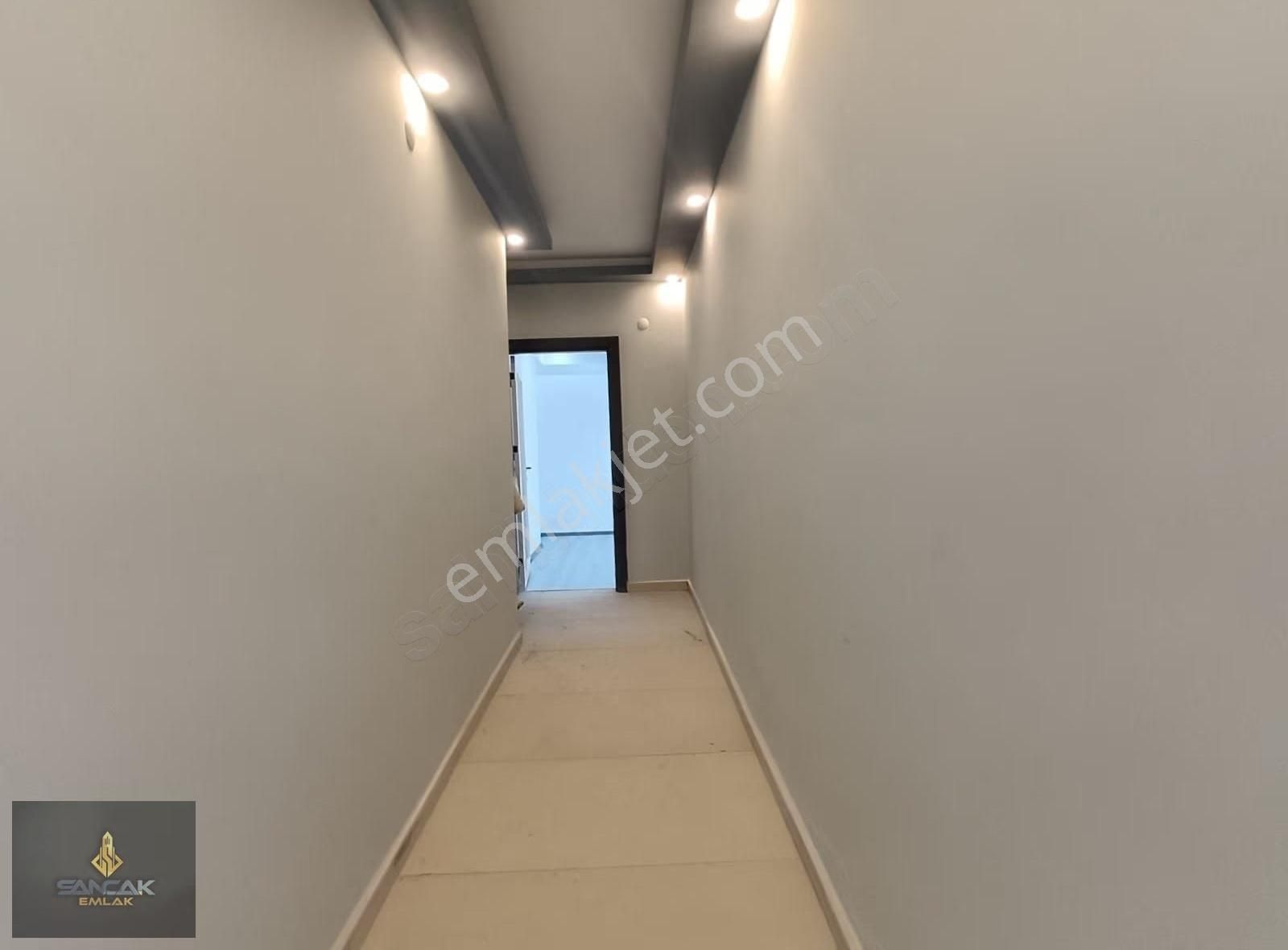 Sancak Emlaktan Gomec Mithatpaşa Da Kapali Mutfak 2+1 Lüks Daire - Görsel 21