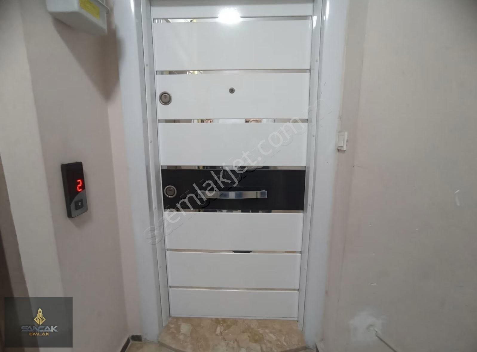 Sancak Emlaktan 3+1 Merkezi Konumda Daire.... - Görsel 8