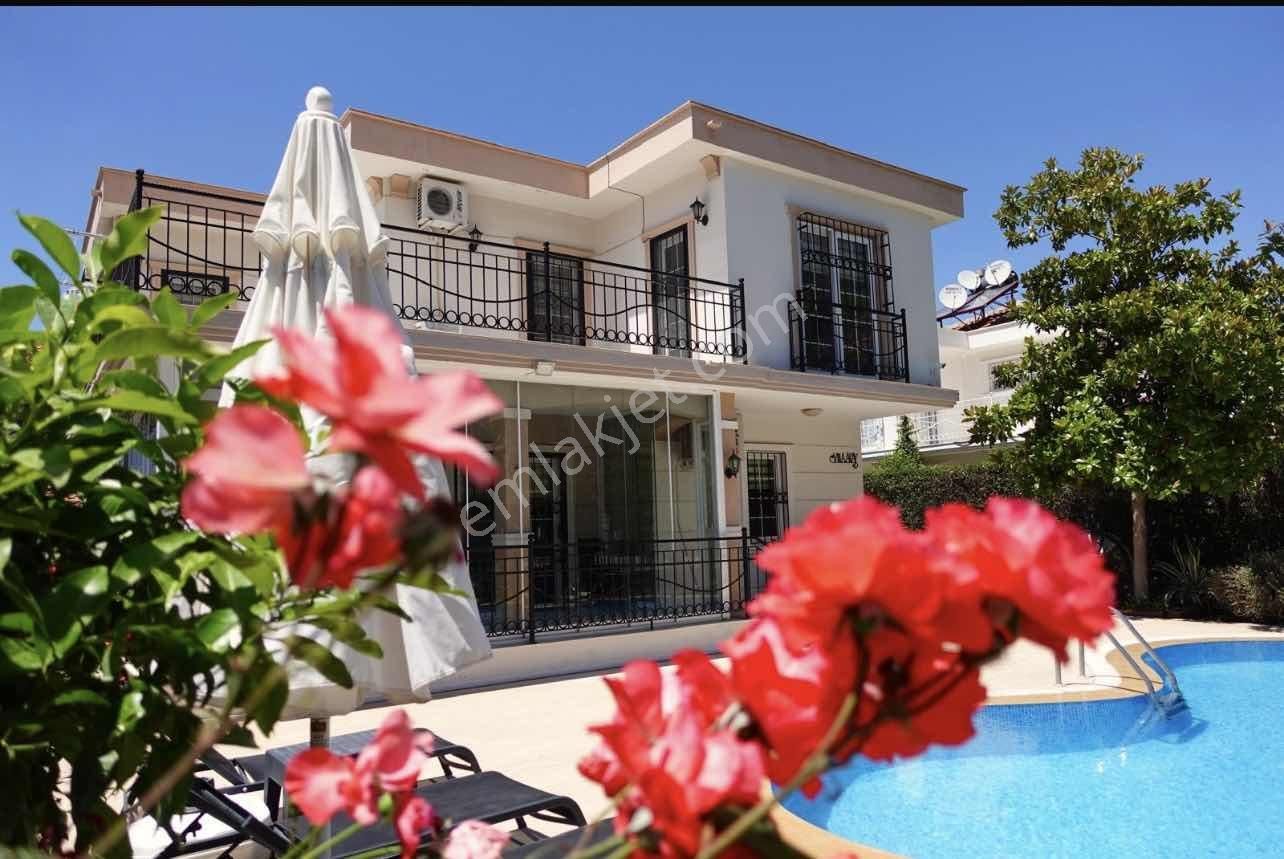 Ovacıkta Vatandaşlığa Uygun Satılık Müstakil Villa - Görsel 8