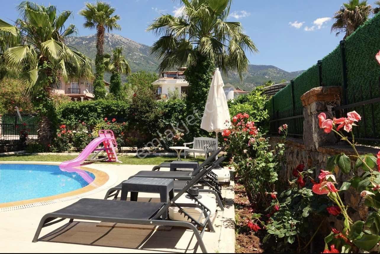 Ovacıkta Vatandaşlığa Uygun Satılık Müstakil Villa - Görsel 14